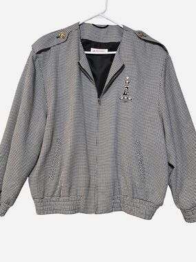 Retro 90s Authentic Clothing Co. Chess Piece Graphic Houndstooth